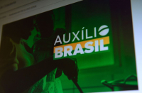 Em Florianópolis, cesta básica custa mais do que o valor do Auxílio Brasil