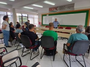 Direção do SEEF participa de formação